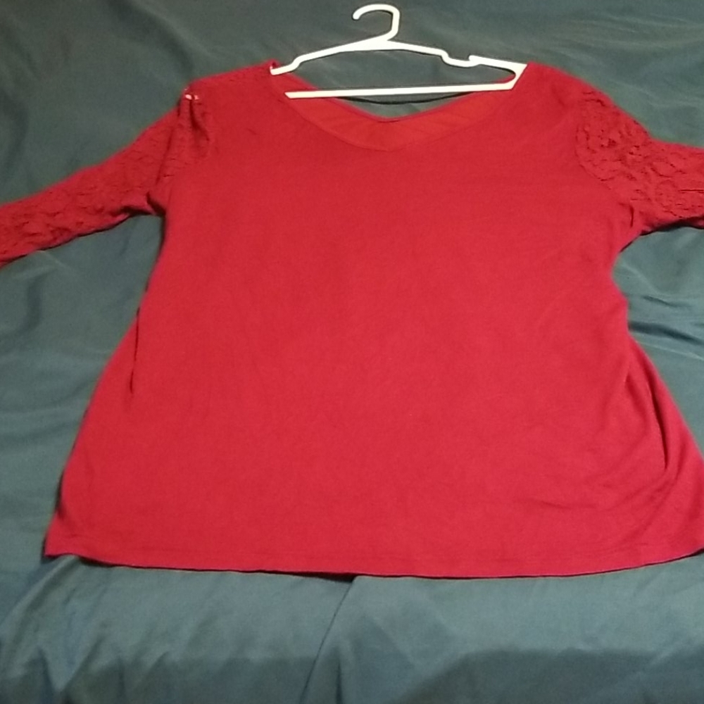 Burgandy Lace Sleeve Women's top